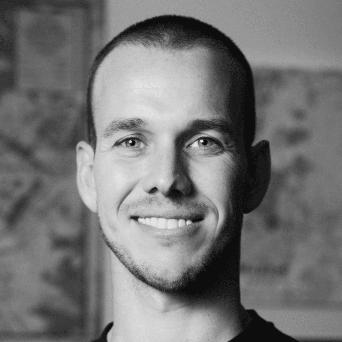 Portrait of Robin Klemens.